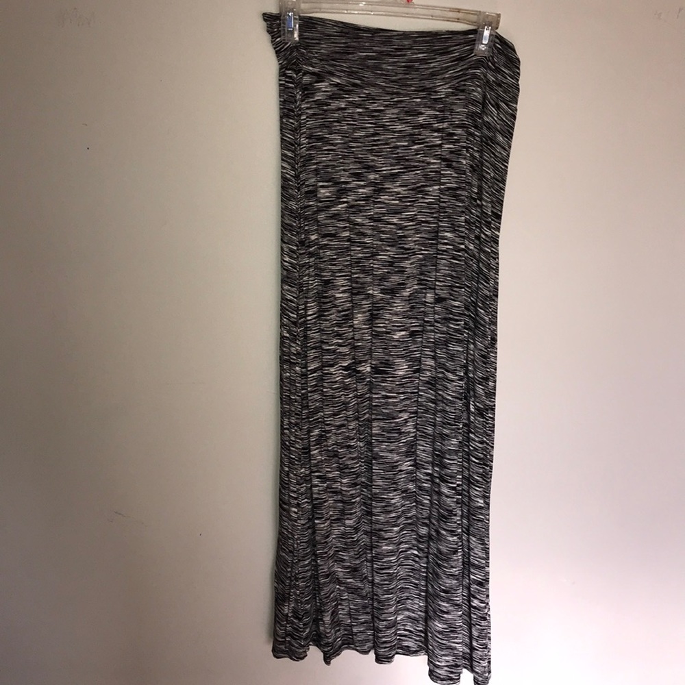 Black white and gray skirt